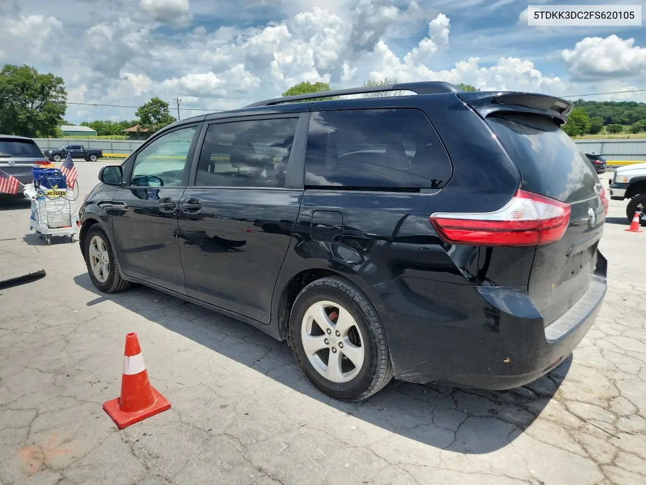 2015 Toyota Sienna Le VIN: 5TDKK3DC2FS620105 Lot: 65644075