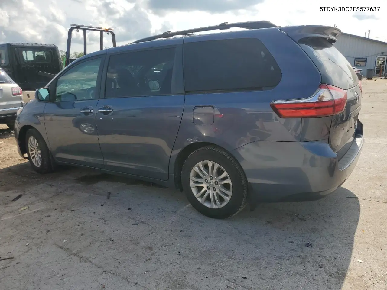 2015 Toyota Sienna Xle VIN: 5TDYK3DC2FS577637 Lot: 66069905