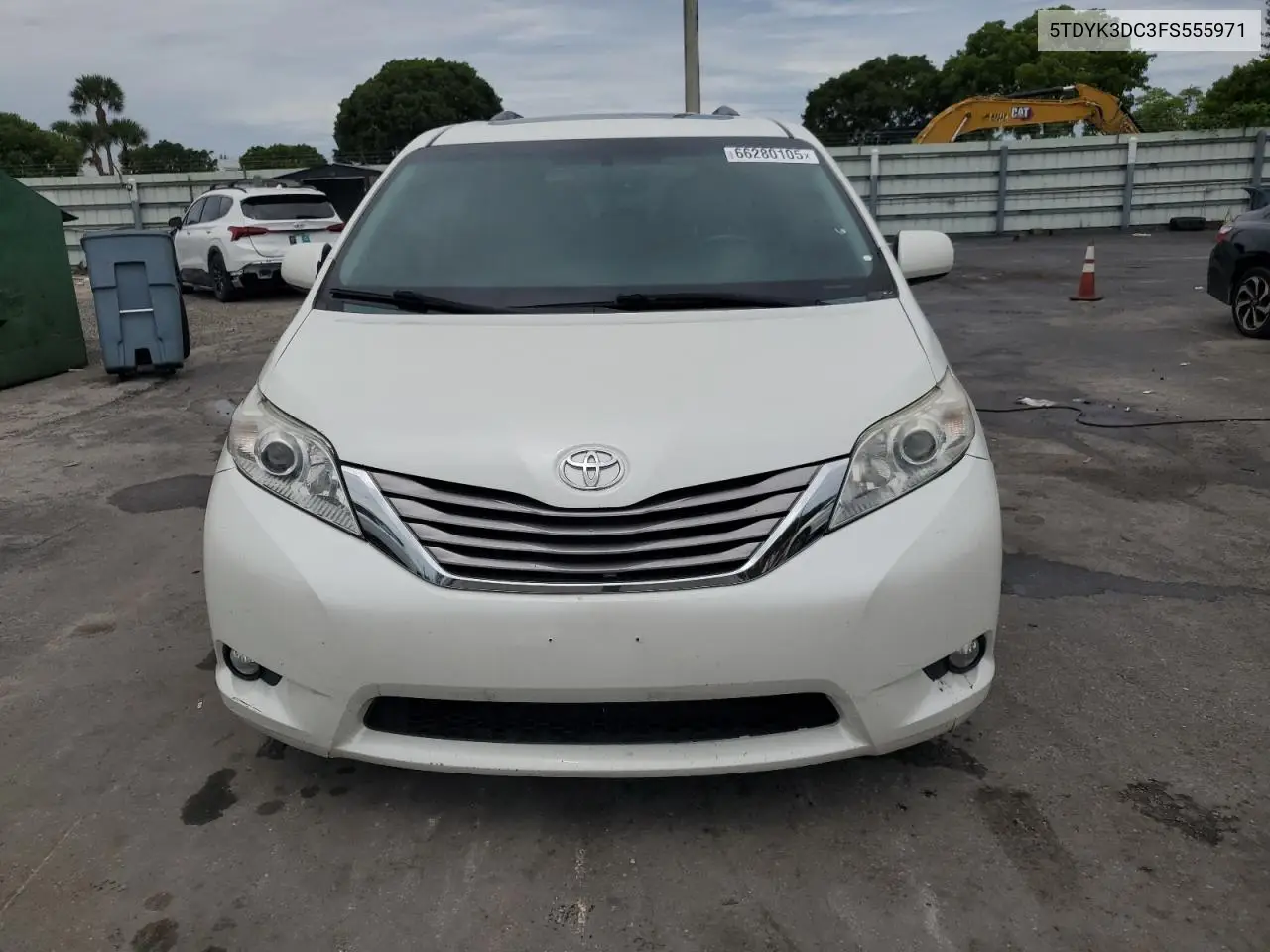 2015 Toyota Sienna Xle VIN: 5TDYK3DC3FS555971 Lot: 66280105