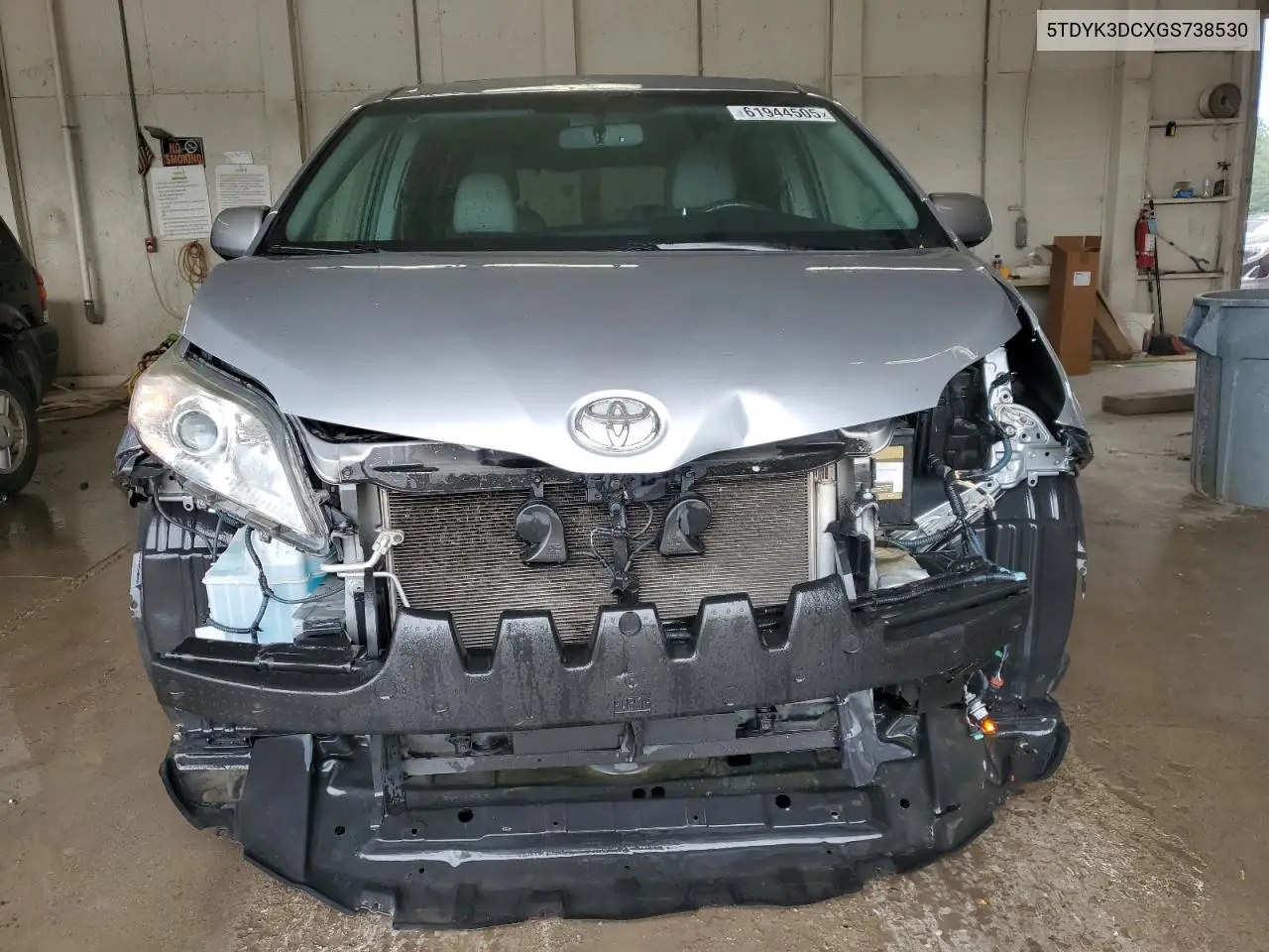 2016 Toyota Sienna Xle VIN: 5TDYK3DCXGS738530 Lot: 61944505
