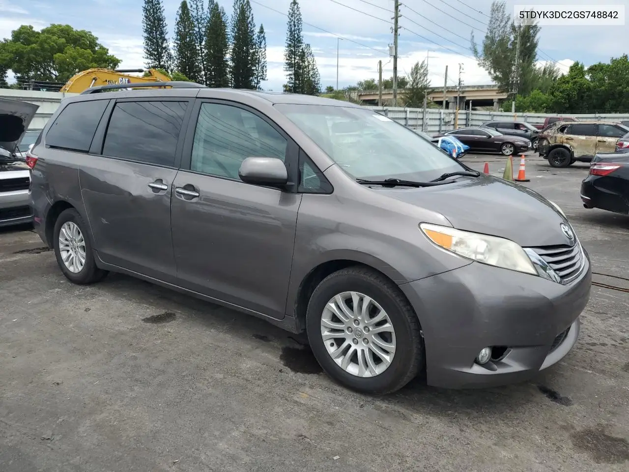2016 Toyota Sienna Xle VIN: 5TDYK3DC2GS748842 Lot: 66277545