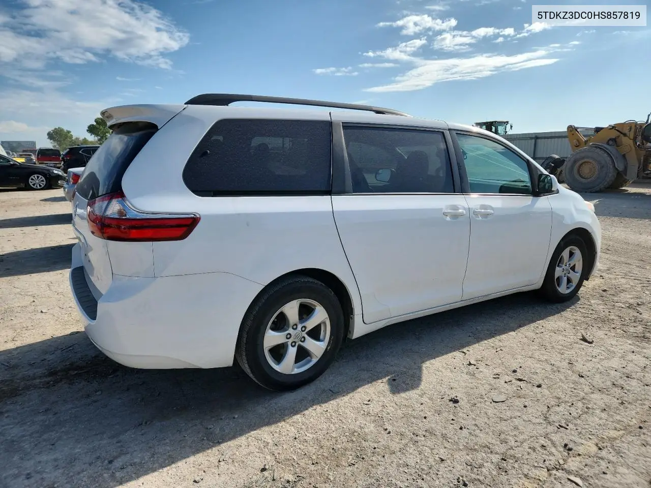 2017 Toyota Sienna Le VIN: 5TDKZ3DC0HS857819 Lot: 62381135