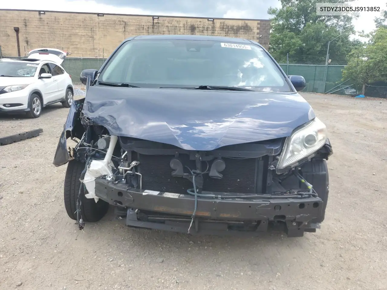 2018 Toyota Sienna Xle VIN: 5TDYZ3DC5JS913852 Lot: 63014955