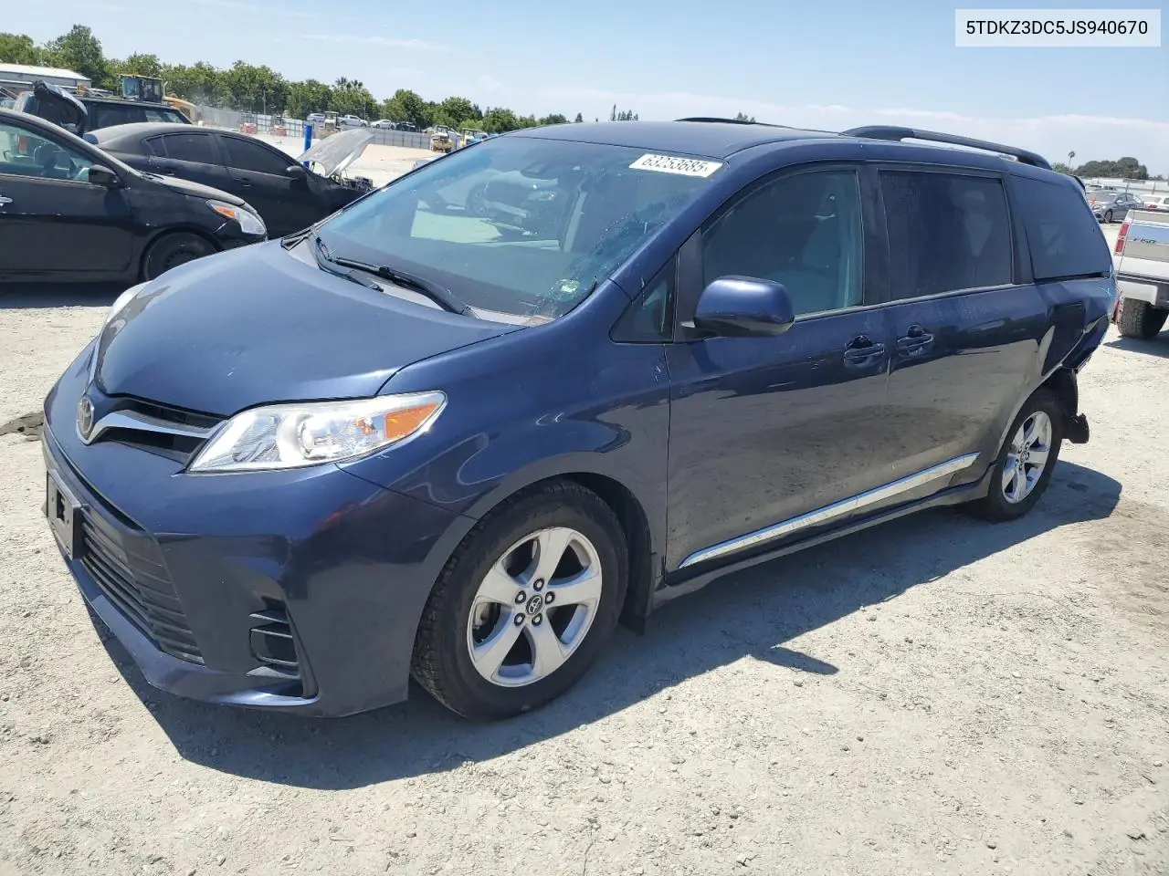 2018 Toyota Sienna Le VIN: 5TDKZ3DC5JS940670 Lot: 63253685