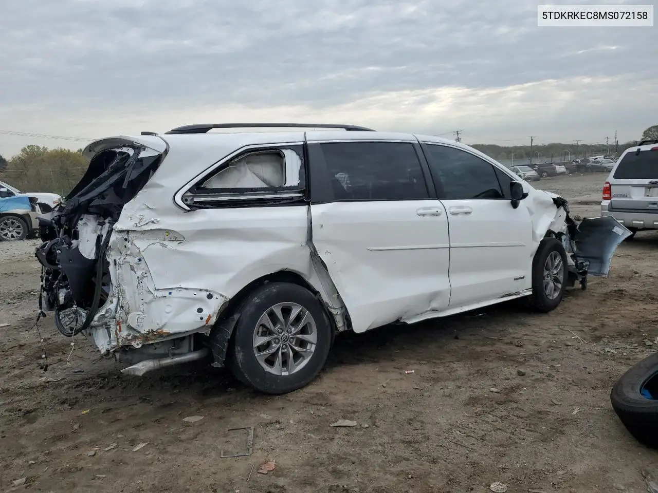 2021 Toyota Sienna Le VIN: 5TDKRKEC8MS072158 Lot: 52689115