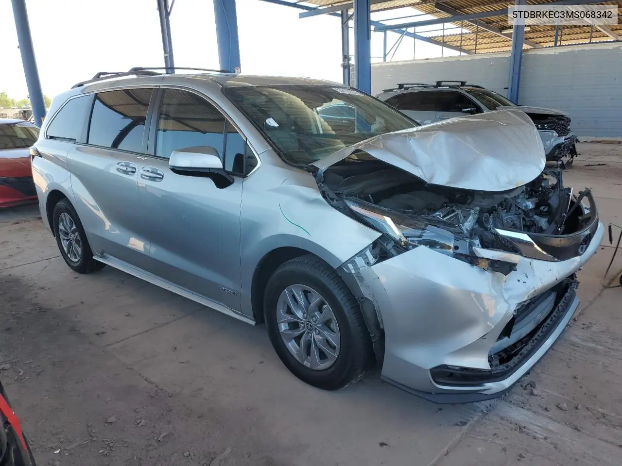 2021 Toyota Sienna Le VIN: 5TDBRKEC3MS068342 Lot: 55518505