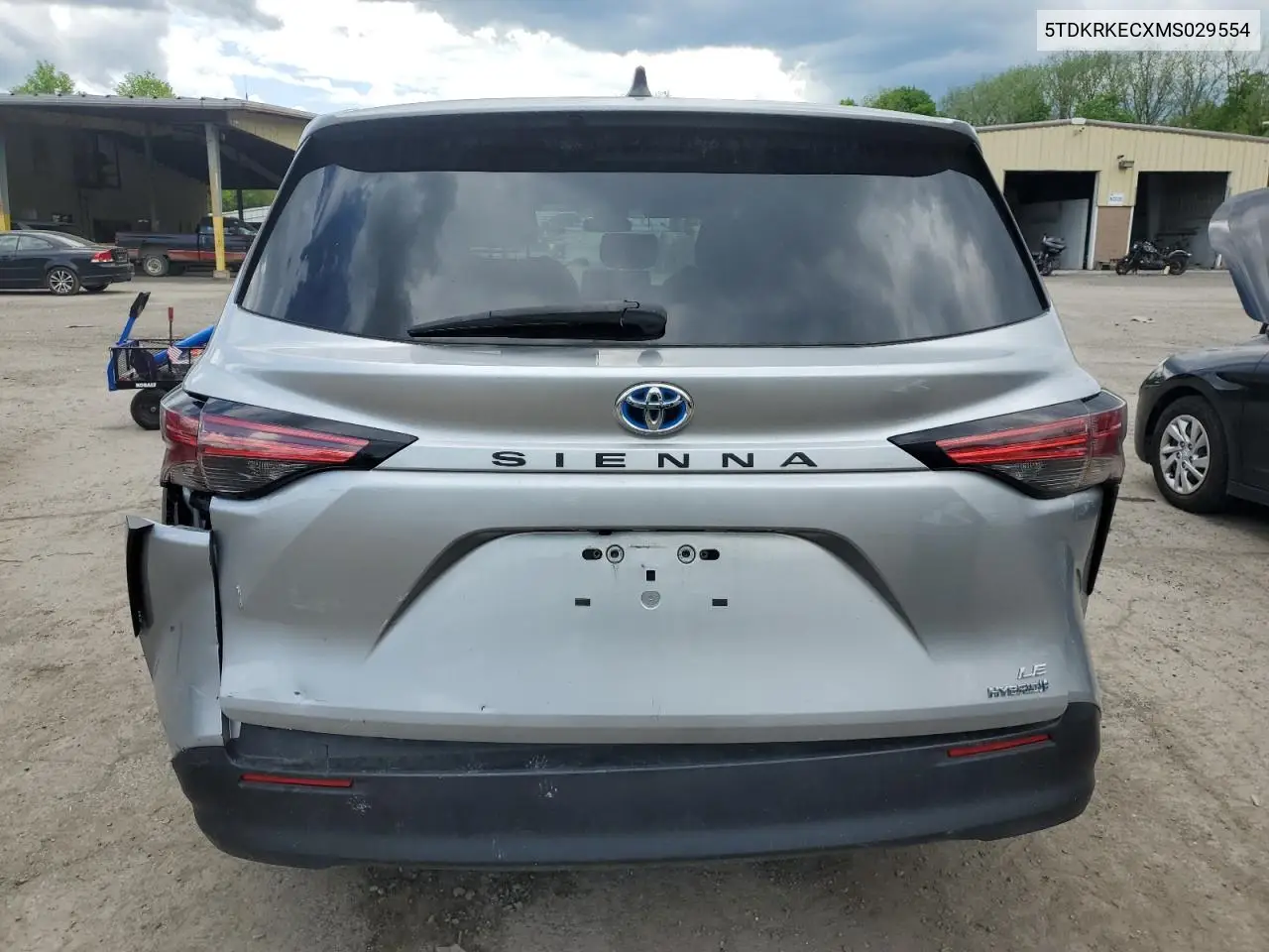 2021 Toyota Sienna Le VIN: 5TDKRKECXMS029554 Lot: 55745035