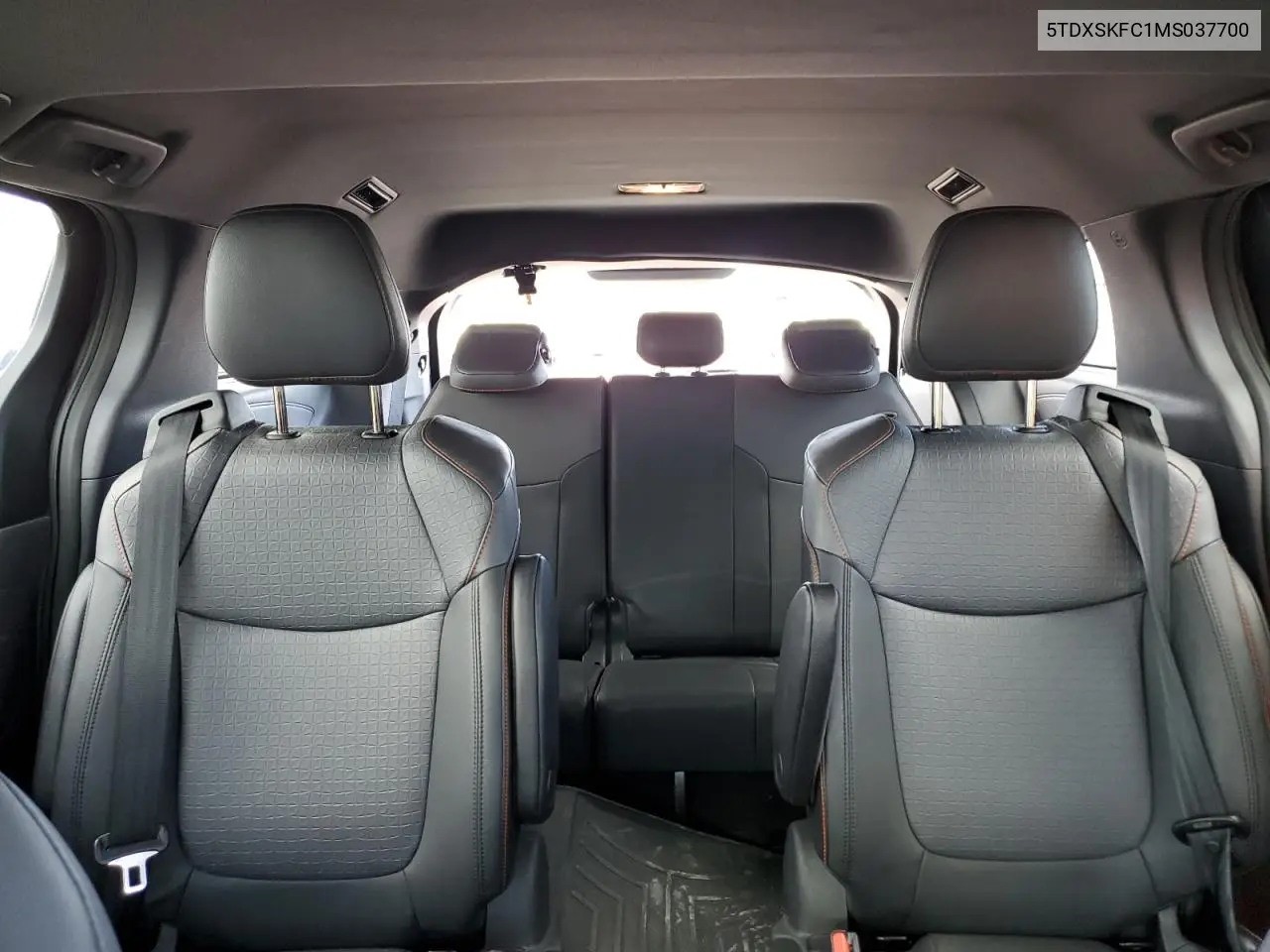 2021 Toyota Sienna Xse VIN: 5TDXSKFC1MS037700 Lot: 56537175