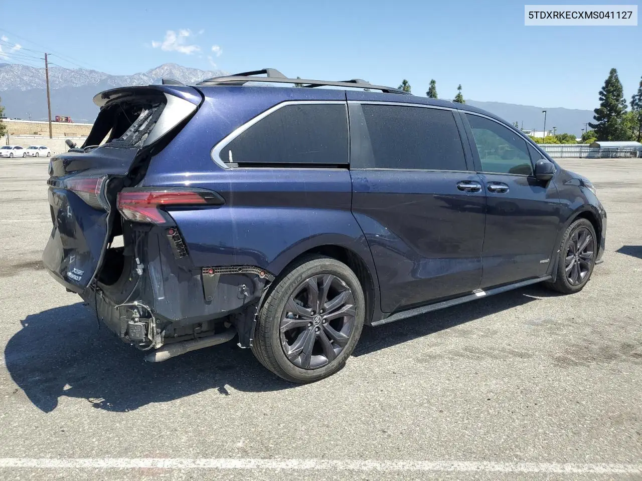 2021 Toyota Sienna Xse VIN: 5TDXRKECXMS041127 Lot: 56988725