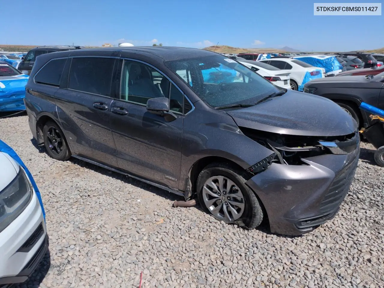 2021 Toyota Sienna Le VIN: 5TDKSKFC8MS011427 Lot: 58518425
