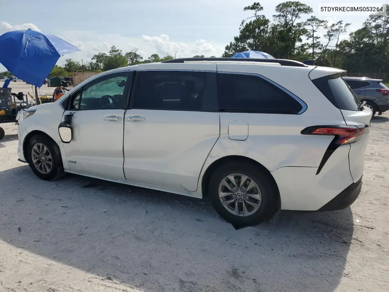 2021 Toyota Sienna Xle VIN: 5TDYRKEC8MS053264 Lot: 58954785