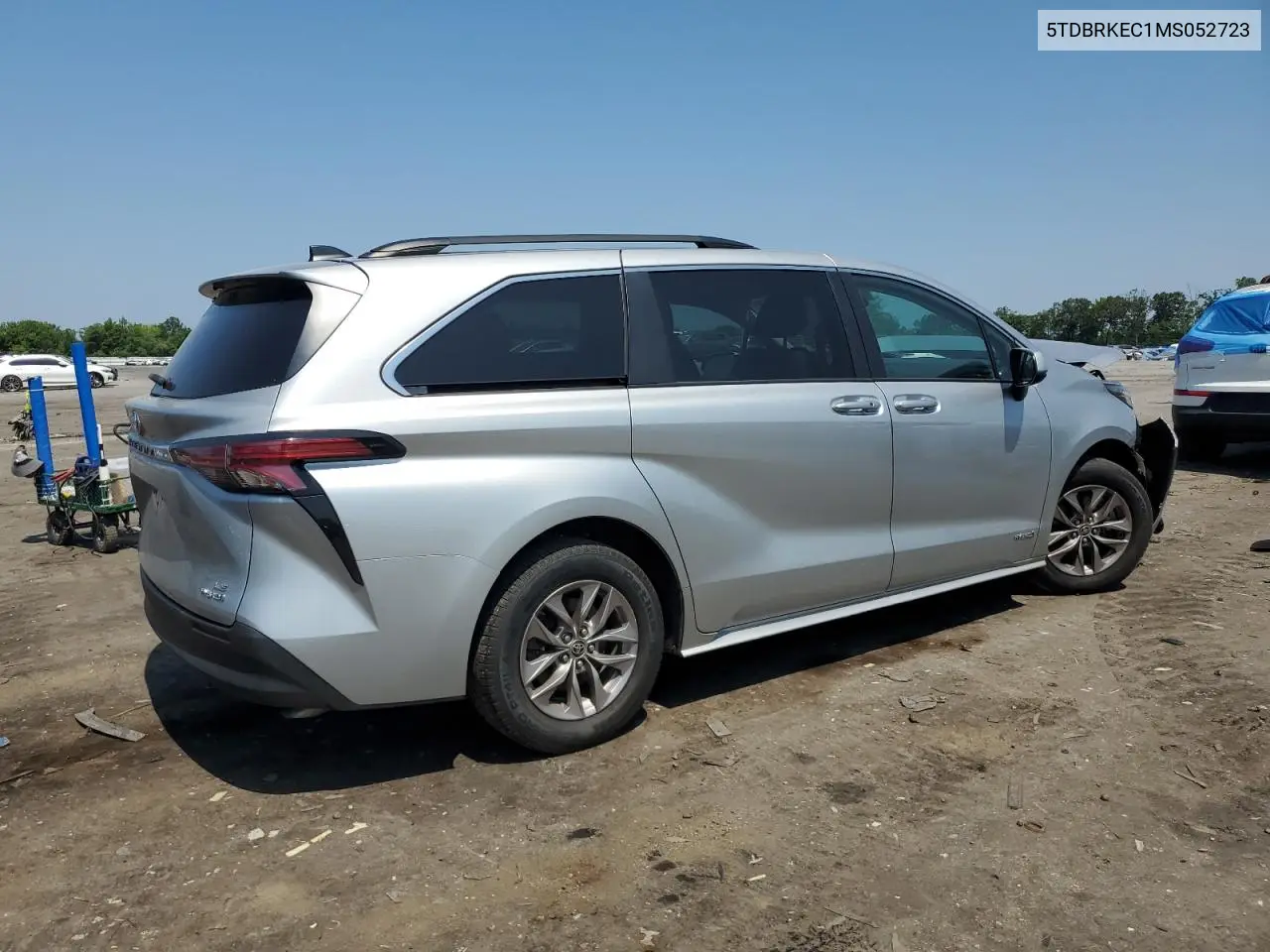 2021 Toyota Sienna Le VIN: 5TDBRKEC1MS052723 Lot: 61897285