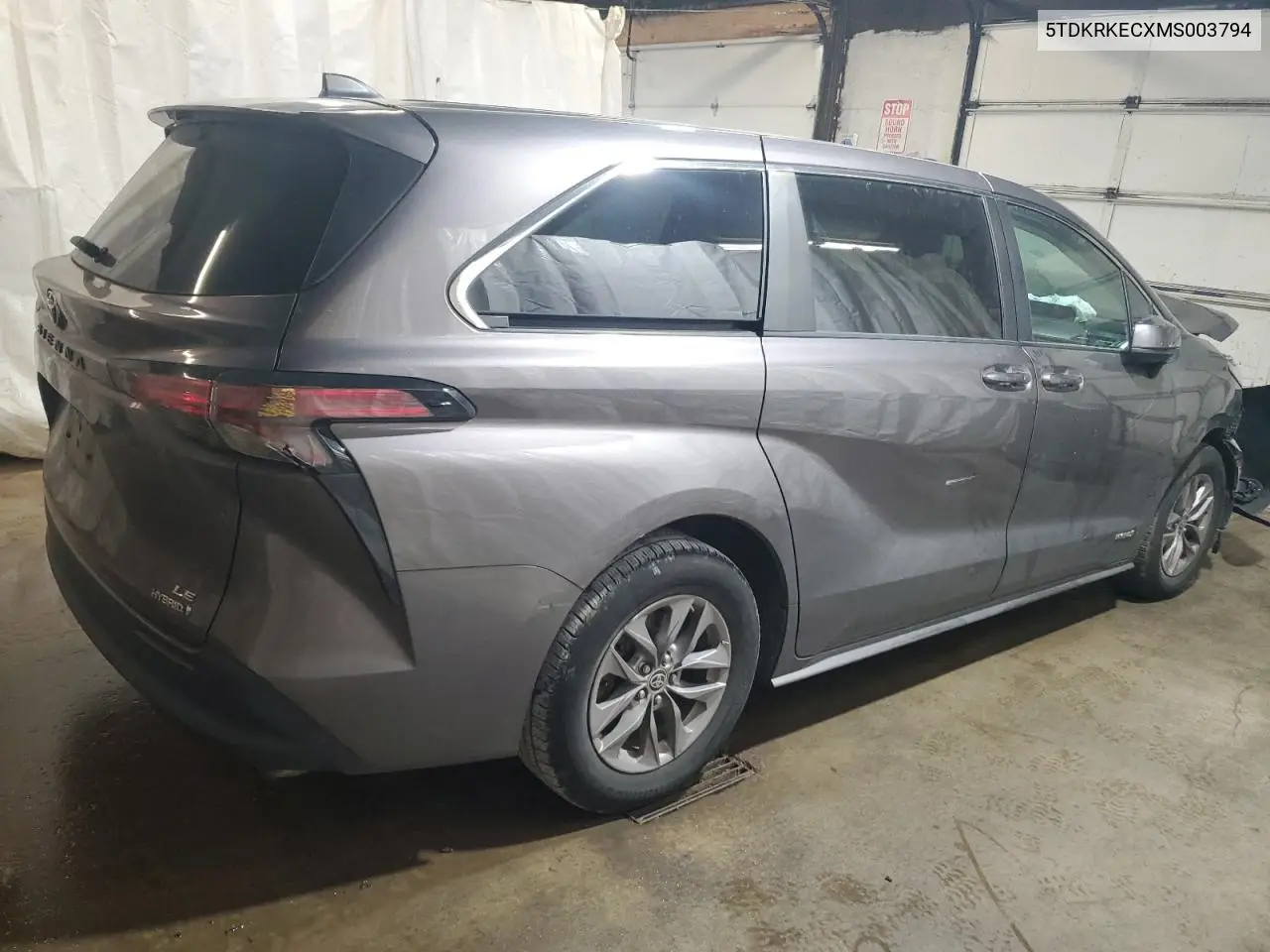 2021 Toyota Sienna Le VIN: 5TDKRKECXMS003794 Lot: 62223855