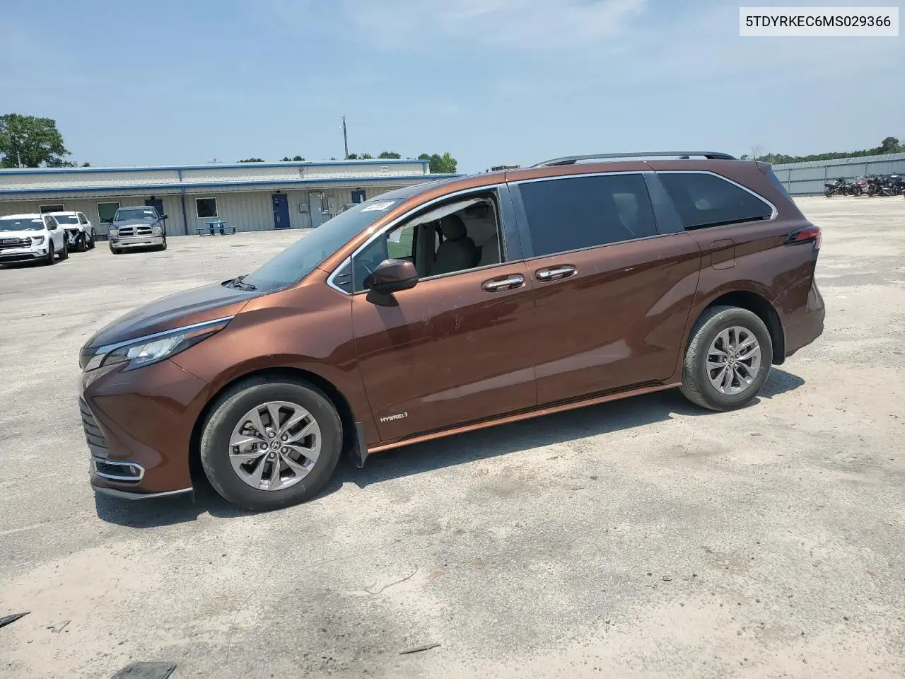 2021 Toyota Sienna Xle VIN: 5TDYRKEC6MS029366 Lot: 62236585