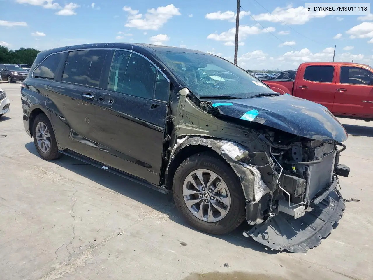 2021 Toyota Sienna Xle VIN: 5TDYRKEC7MS011118 Lot: 62572365