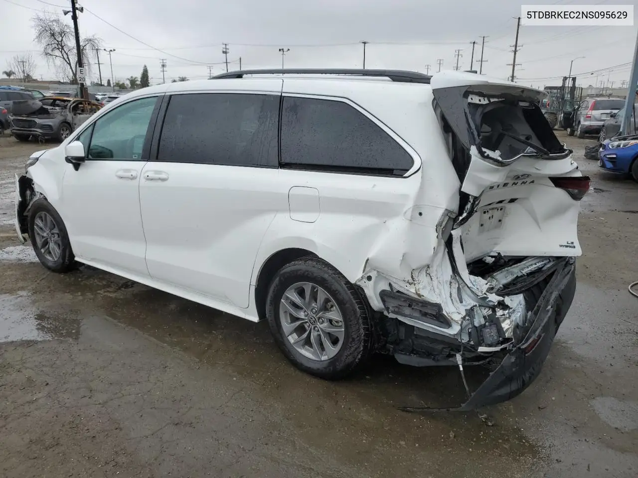 2022 Toyota Sienna Le VIN: 5TDBRKEC2NS095629 Lot: 51231375