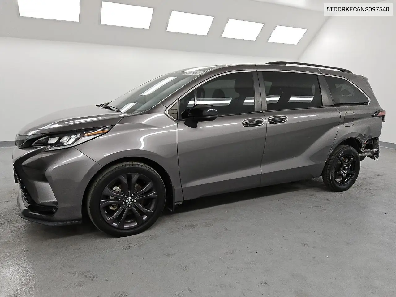 2022 Toyota Sienna Xse VIN: 5TDDRKEC6NS097540 Lot: 52853935