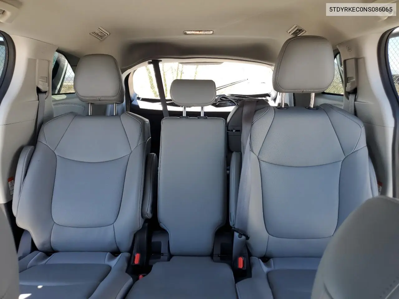 2022 Toyota Sienna Xle VIN: 5TDYRKEC0NS086065 Lot: 55973215