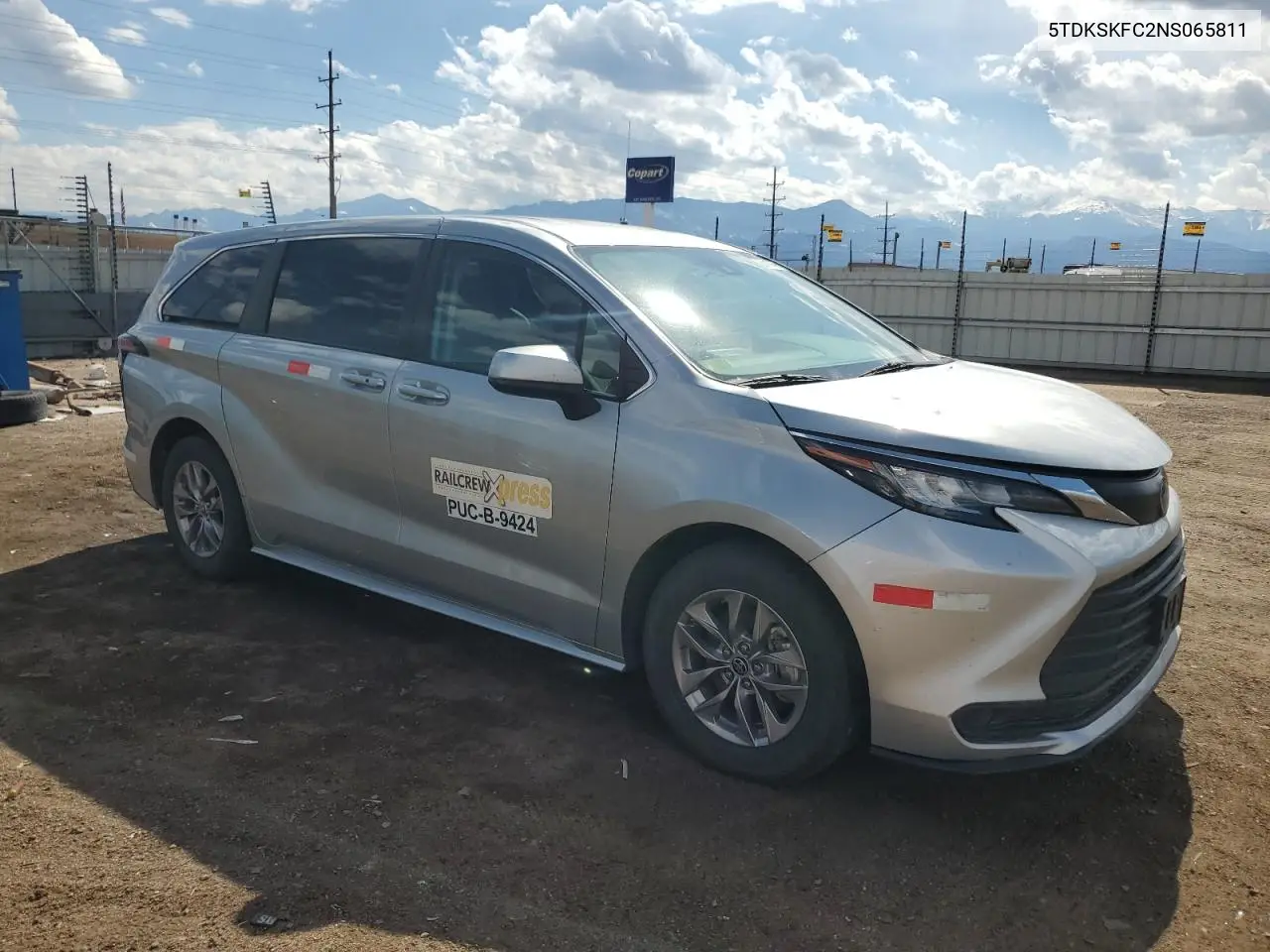 2022 Toyota Sienna Le VIN: 5TDKSKFC2NS065811 Lot: 56190465