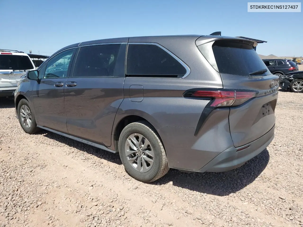 2022 Toyota Sienna Le VIN: 5TDKRKEC1NS127437 Lot: 56702715