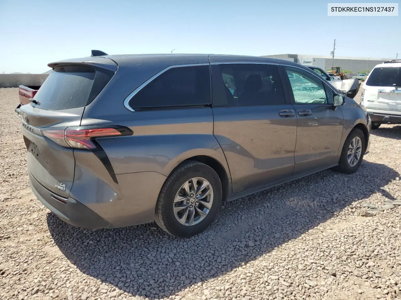 2022 Toyota Sienna Le VIN: 5TDKRKEC1NS127437 Lot: 56702715