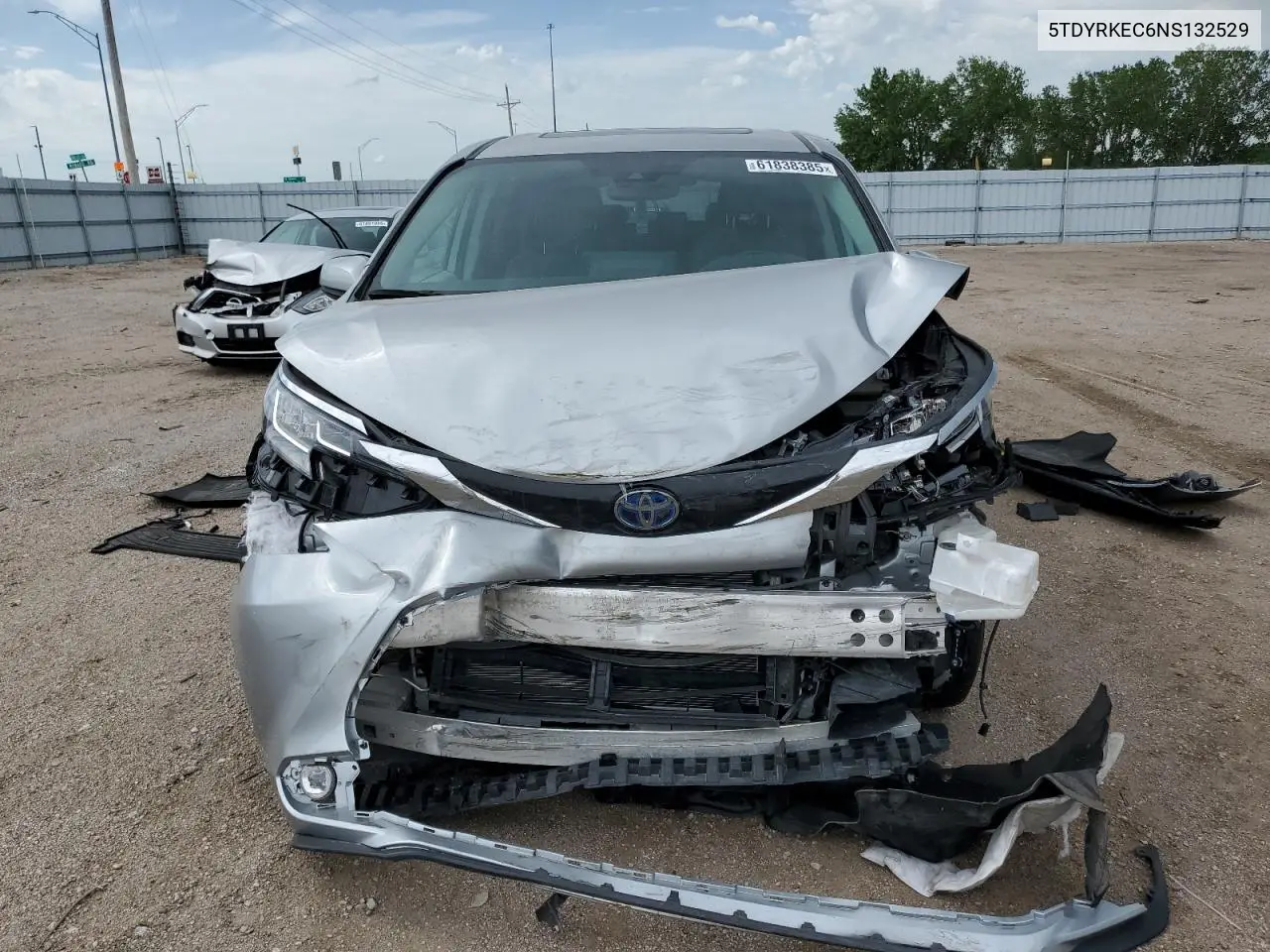2022 Toyota Sienna Xle VIN: 5TDYRKEC6NS132529 Lot: 61838385
