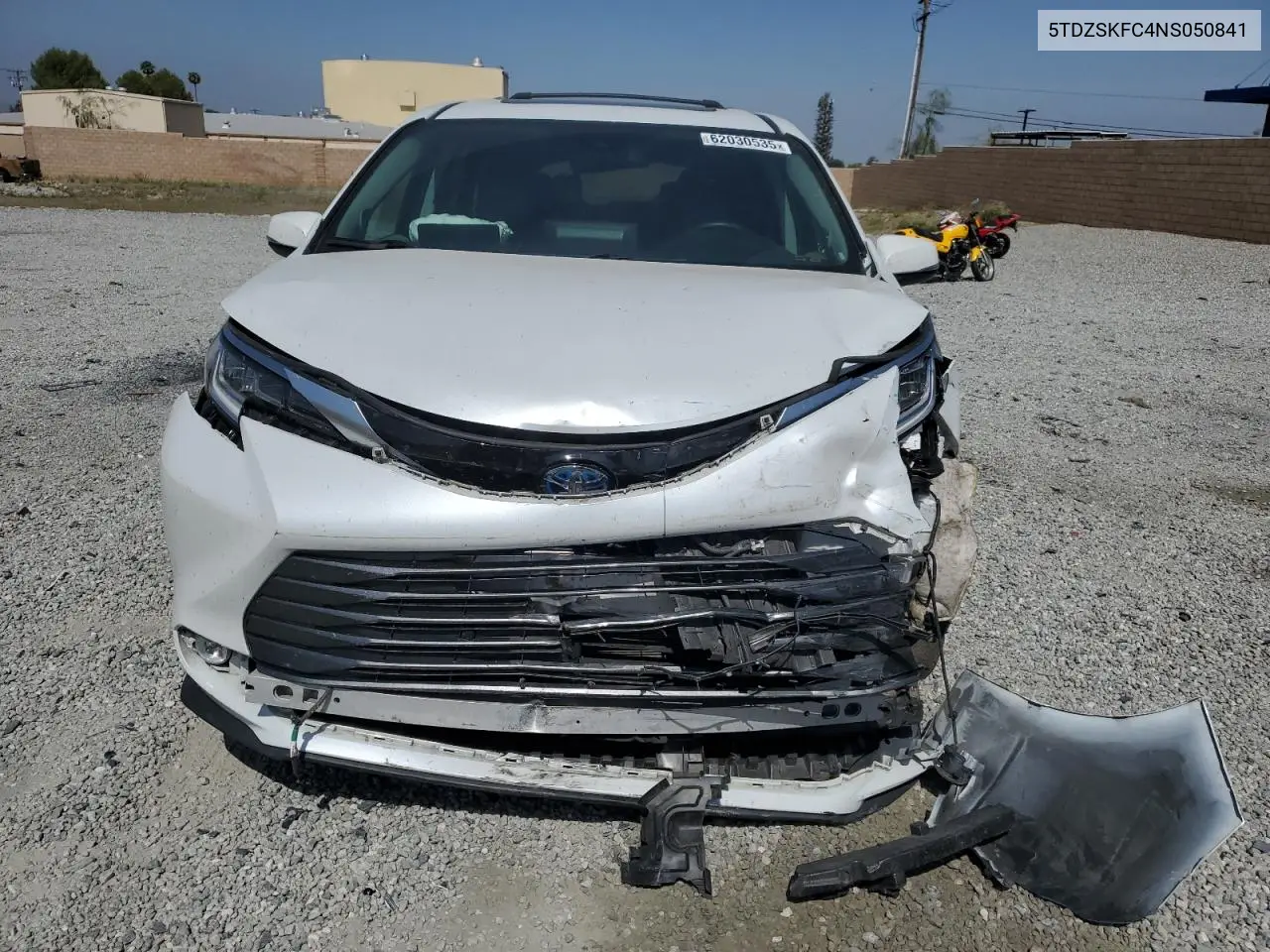 2022 Toyota Sienna Limited VIN: 5TDZSKFC4NS050841 Lot: 62030535