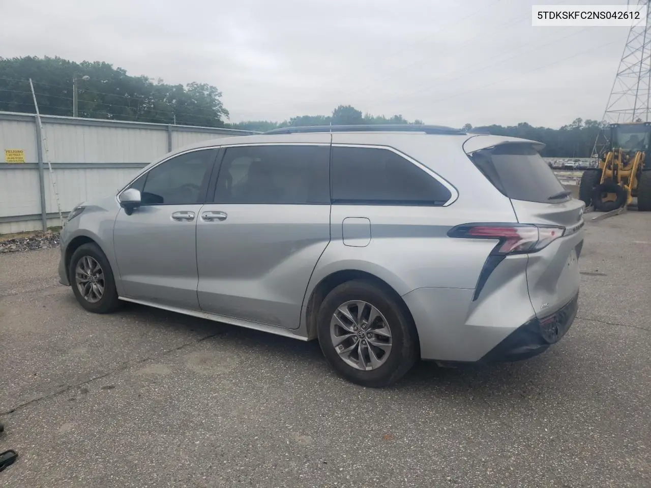 2022 Toyota Sienna Le VIN: 5TDKSKFC2NS042612 Lot: 62808065