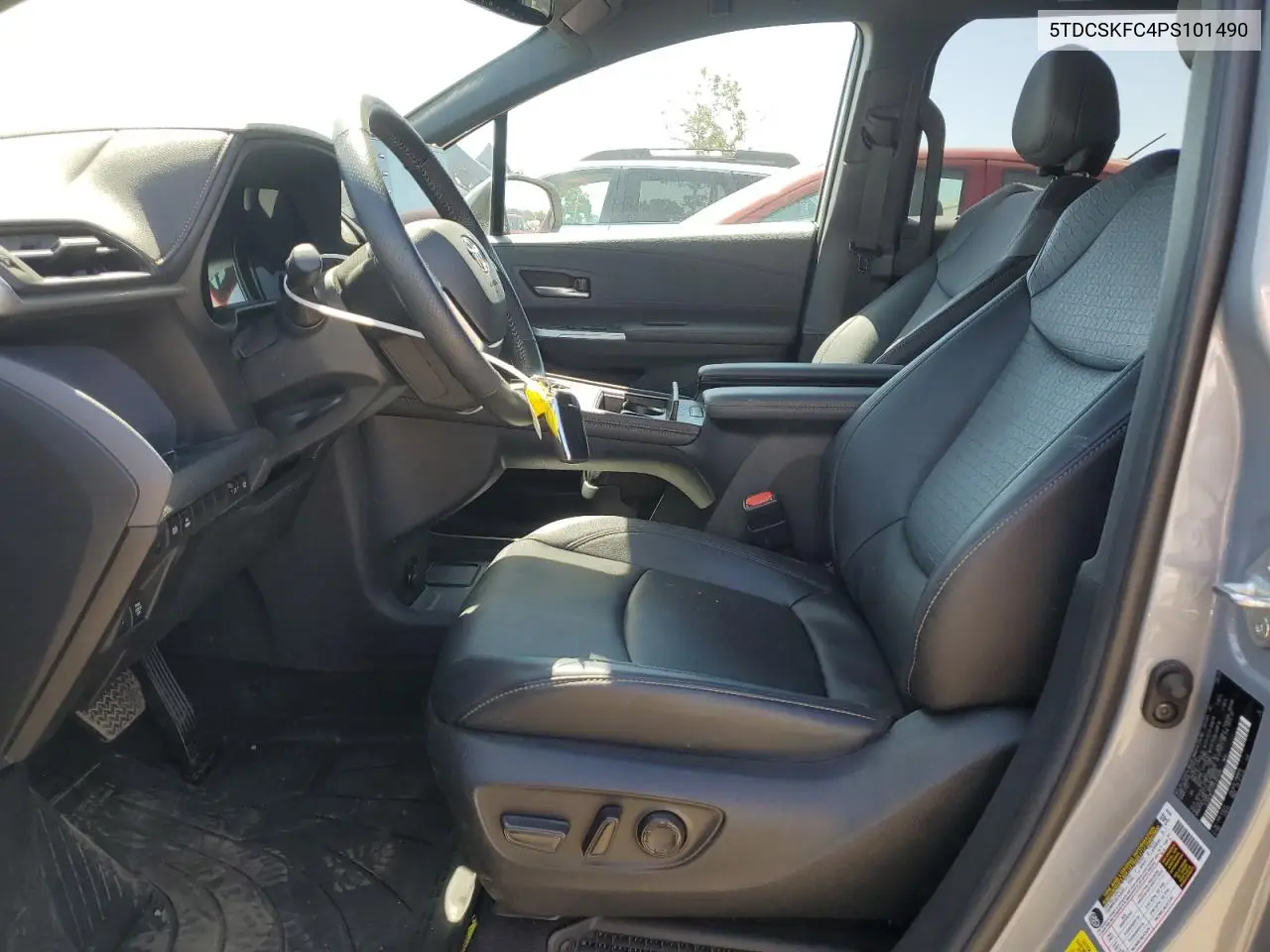 2023 Toyota Sienna Xse VIN: 5TDCSKFC4PS101490 Lot: 56900005