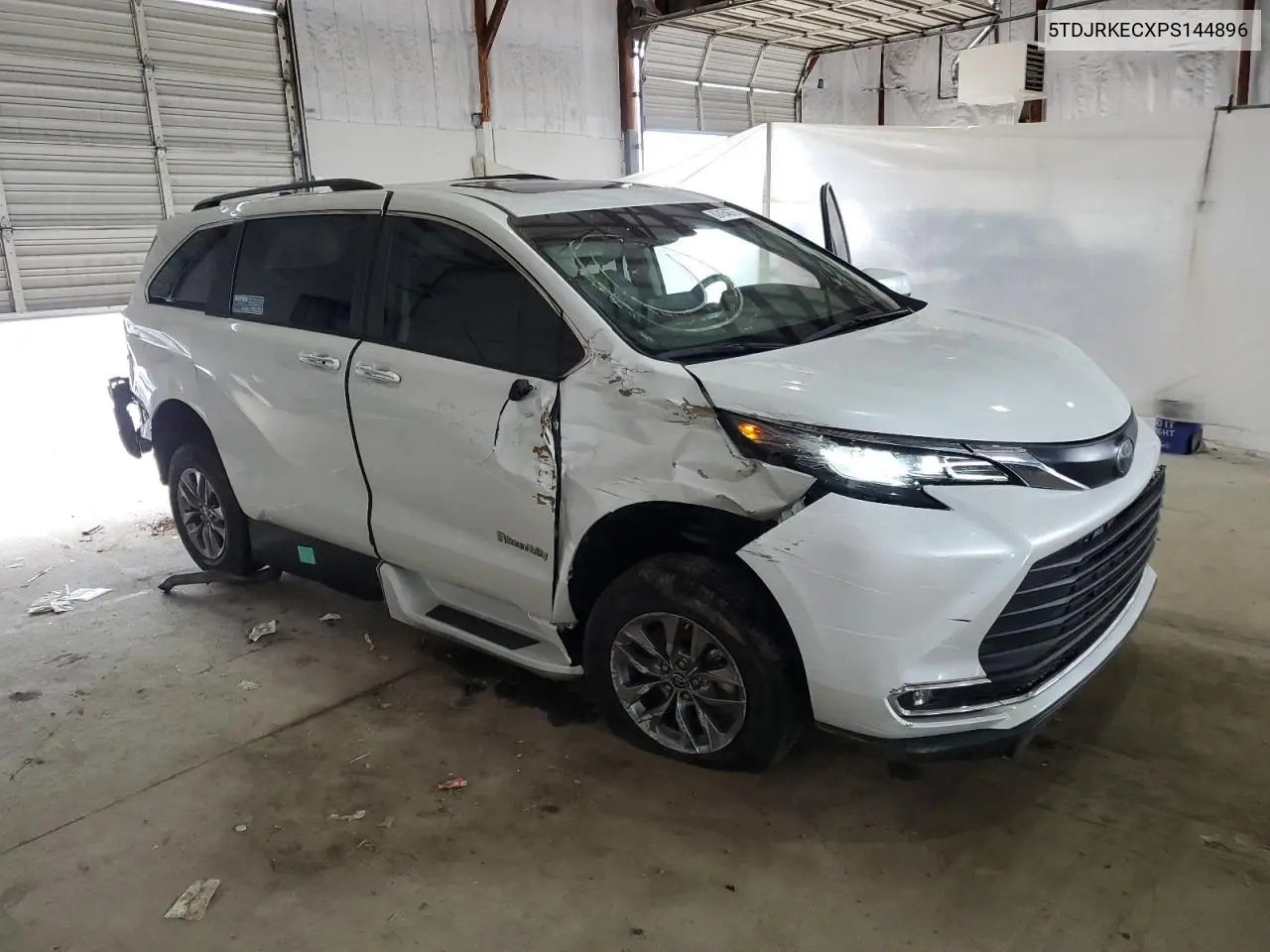 2023 Toyota Sienna Xle VIN: 5TDJRKECXPS144896 Lot: 62454675