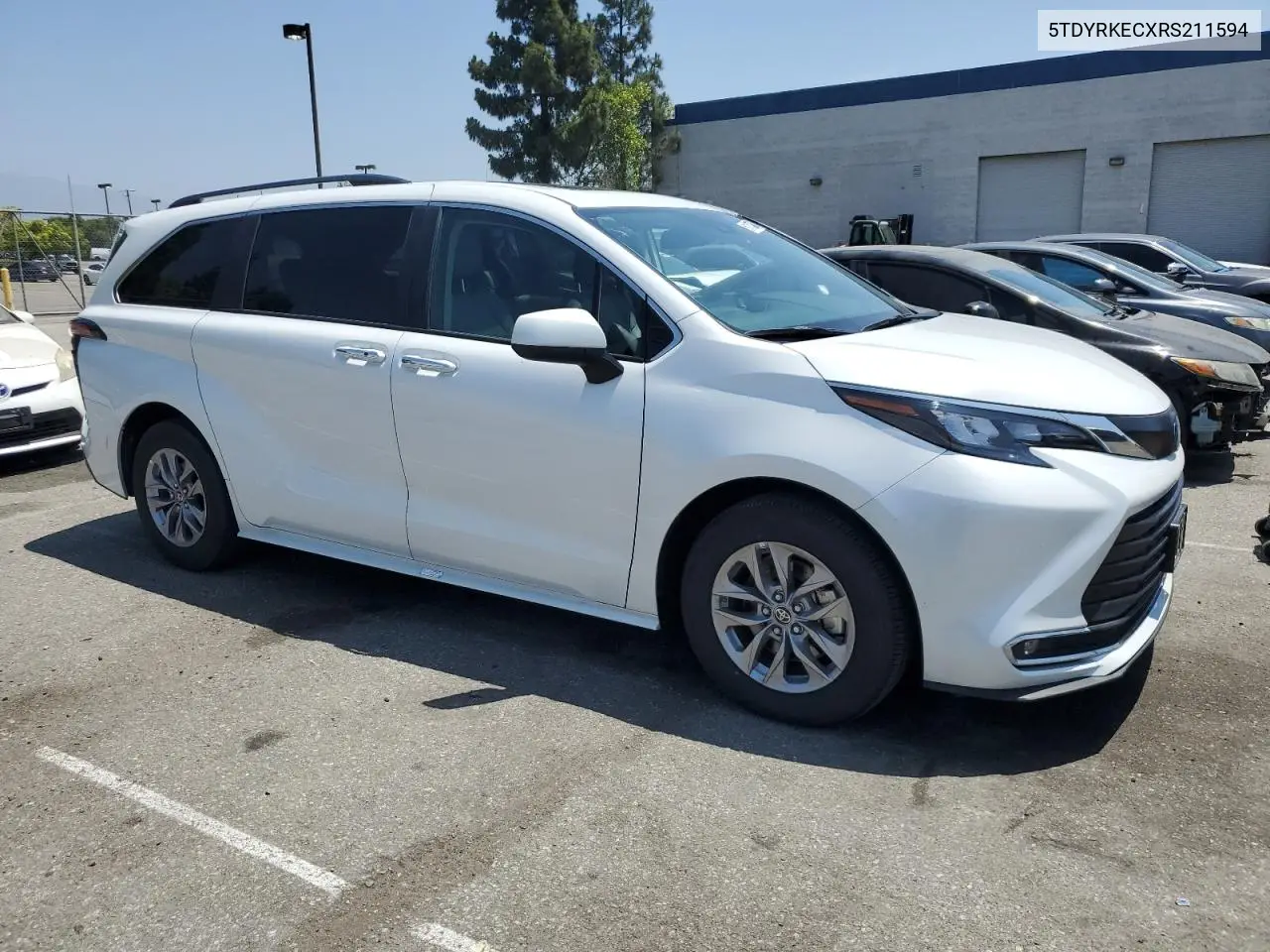2024 Toyota Sienna Xle VIN: 5TDYRKECXRS211594 Lot: 61177835