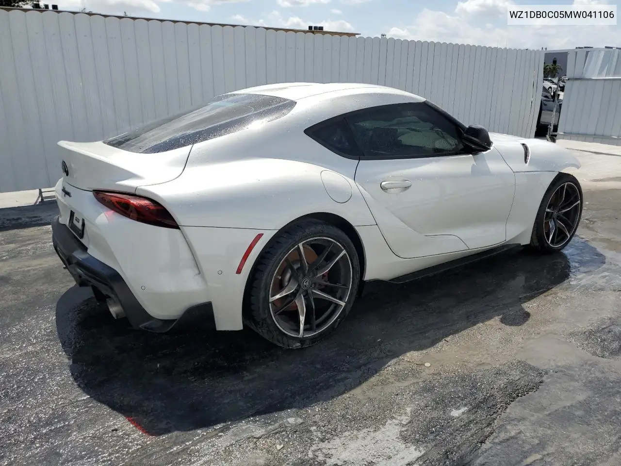 2021 Toyota Supra Base VIN: WZ1DB0C05MW041106 Lot: 48936695