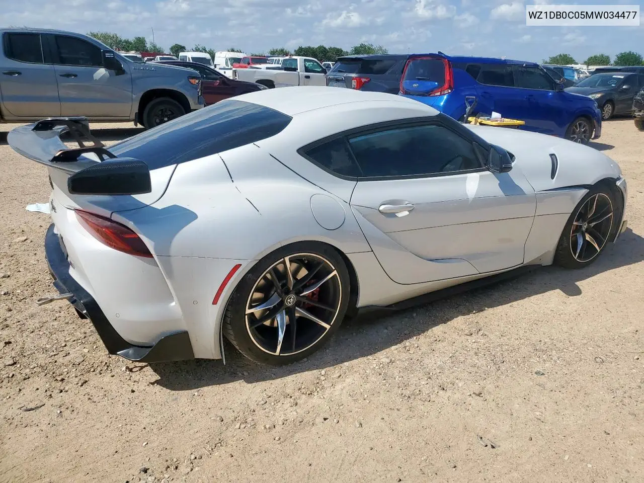 2021 Toyota Supra Base VIN: WZ1DB0C05MW034477 Lot: 61302525