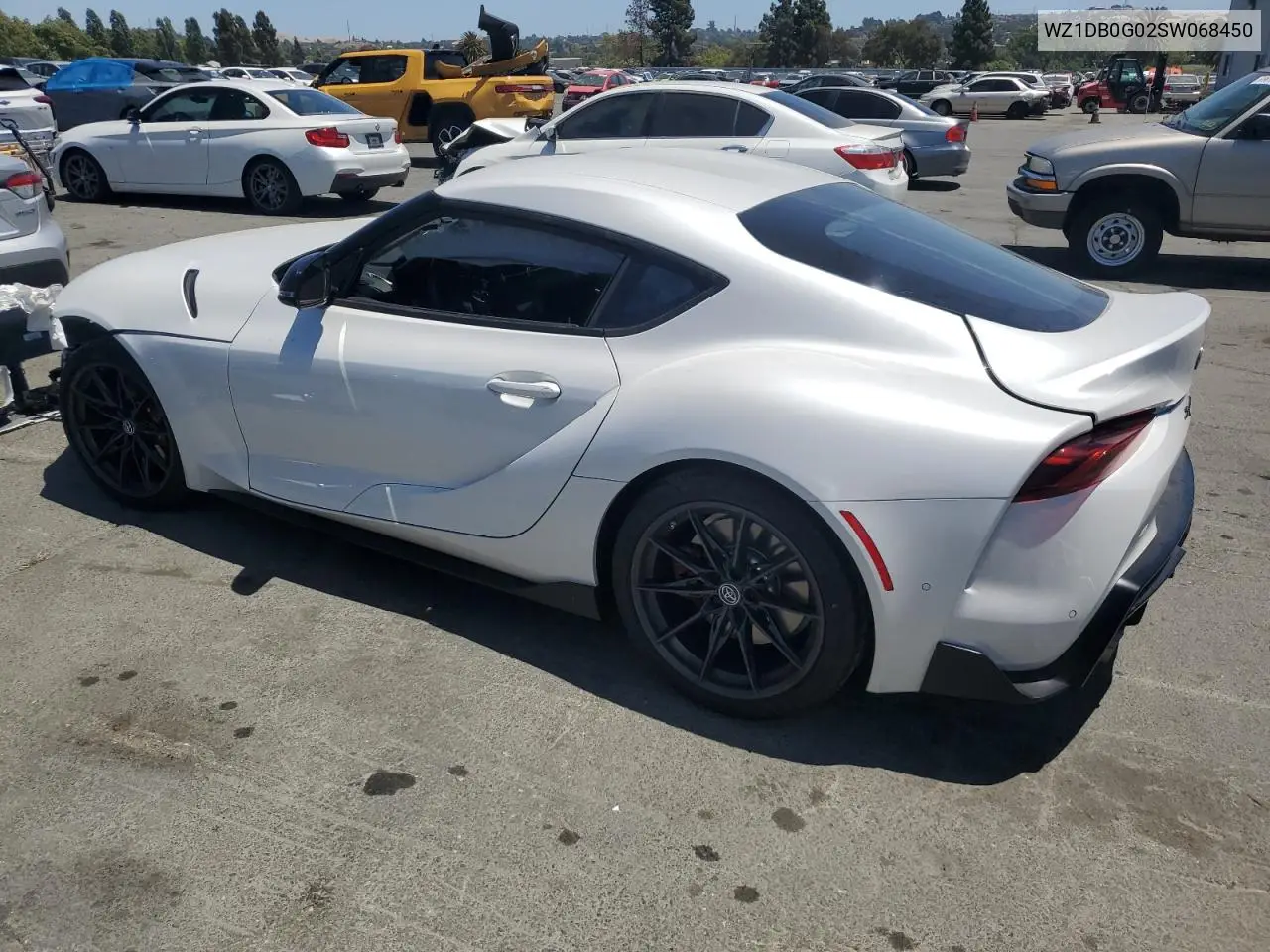 2025 Toyota Supra Base VIN: WZ1DB0G02SW068450 Lot: 60752725