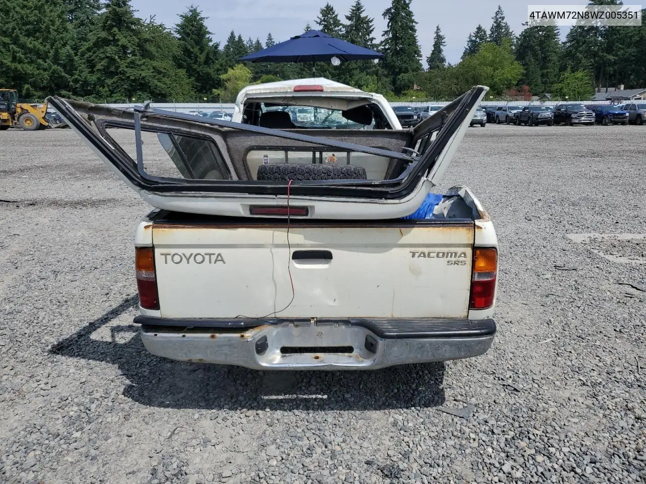 1998 Toyota Tacoma Xtracab VIN: 4TAWM72N8WZ005351 Lot: 62338335