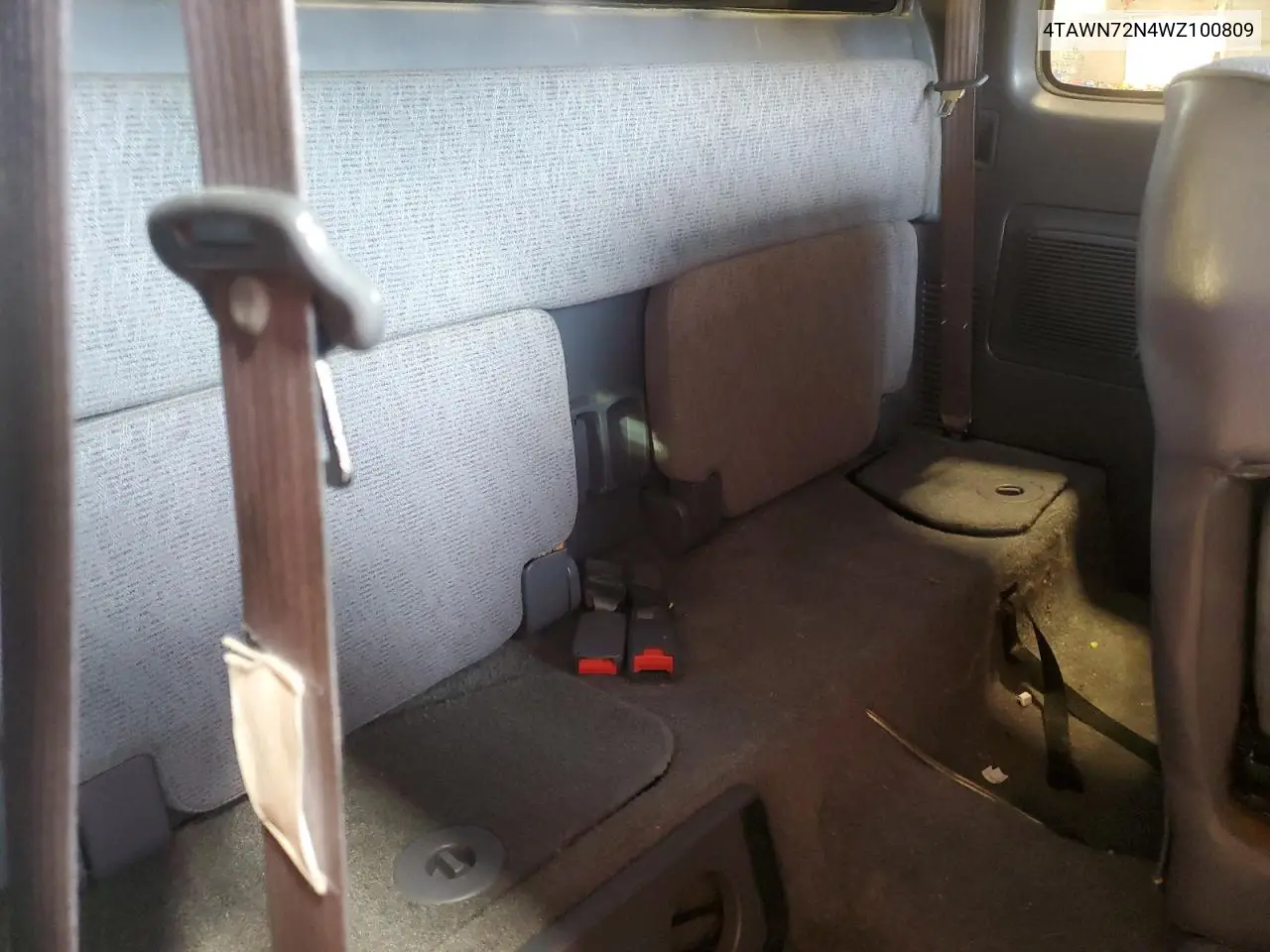 1998 Toyota Tacoma Xtracab VIN: 4TAWN72N4WZ100809 Lot: 62752535