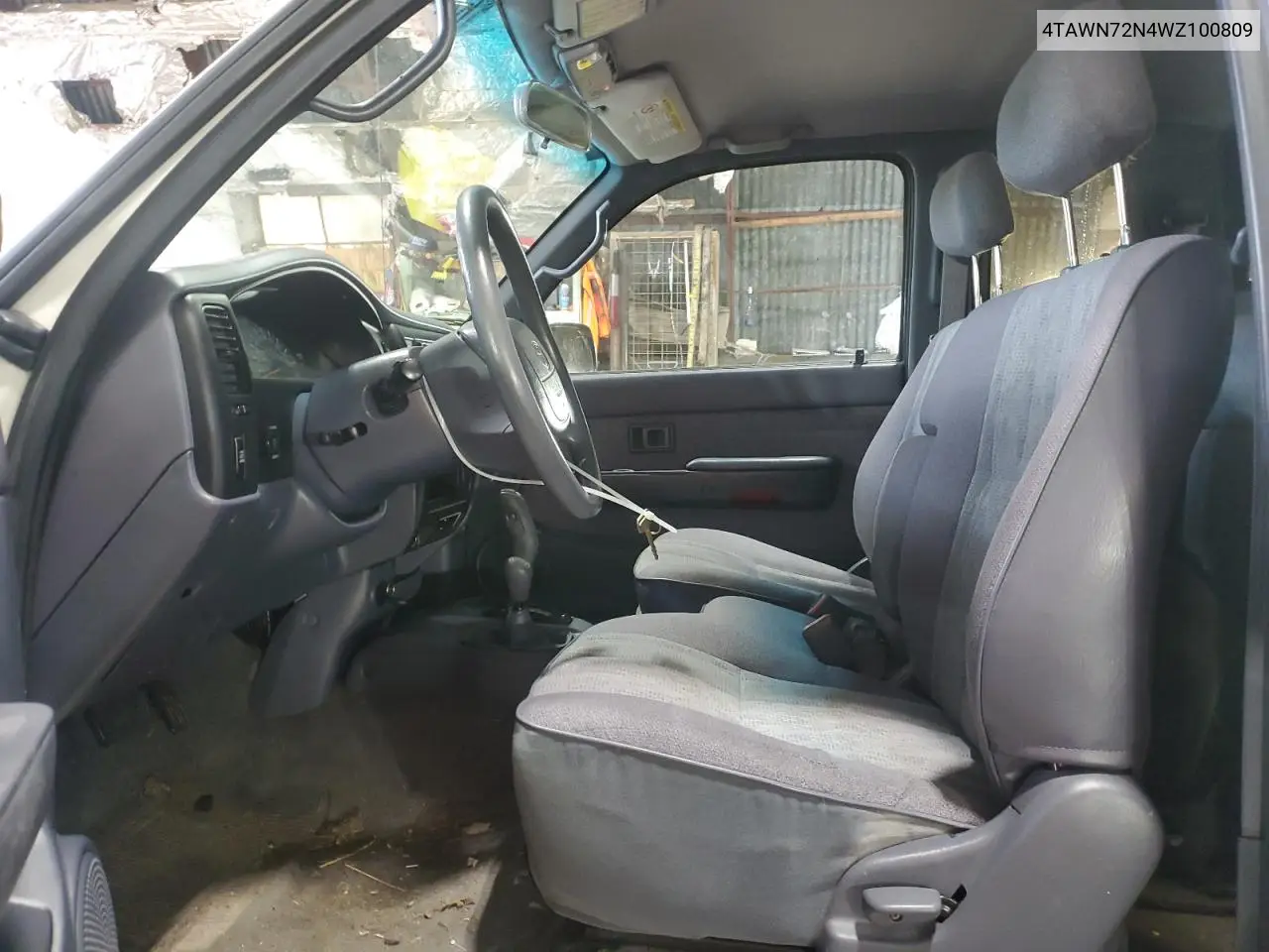 1998 Toyota Tacoma Xtracab VIN: 4TAWN72N4WZ100809 Lot: 62752535
