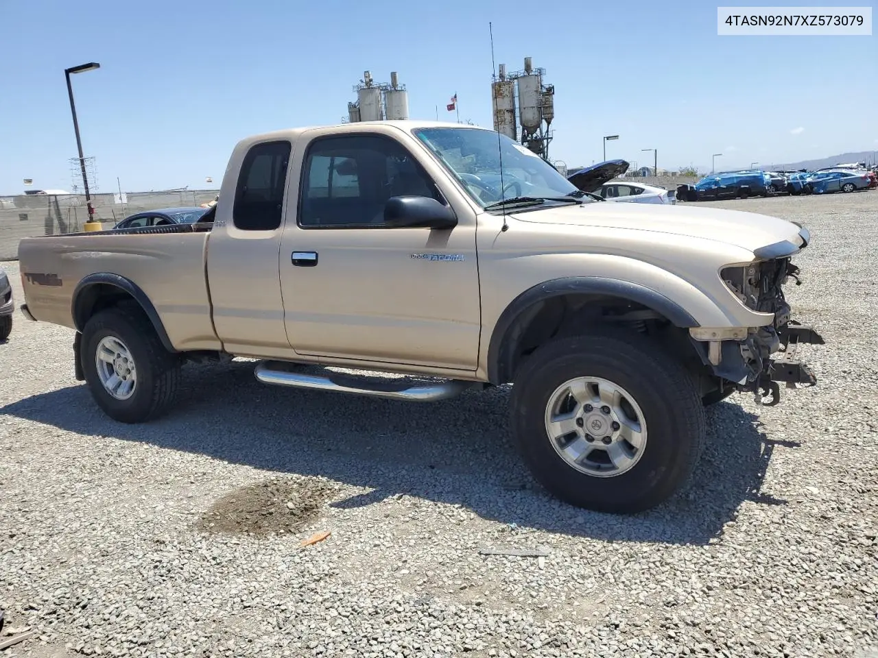 1999 Toyota Tacoma Xtracab Prerunner VIN: 4TASN92N7XZ573079 Lot: 56917035