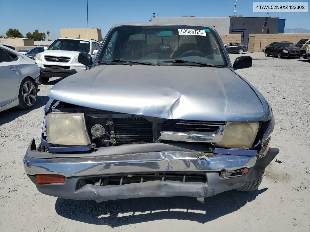 1999 Toyota Tacoma Xtracab VIN: 4TAVL52N9XZ432302 Lot: 63055725