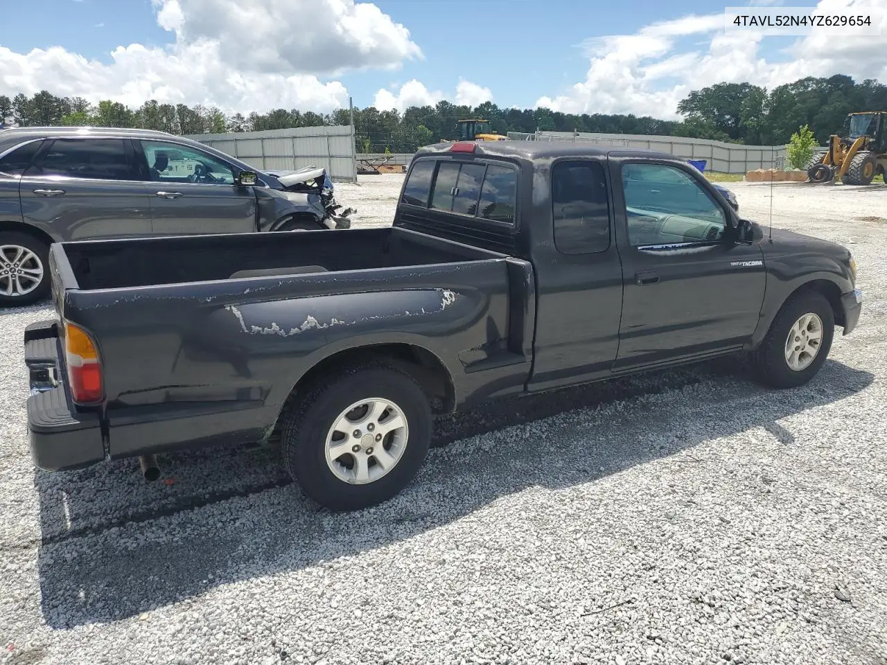 2000 Toyota Tacoma Xtracab VIN: 4TAVL52N4YZ629654 Lot: 56779415