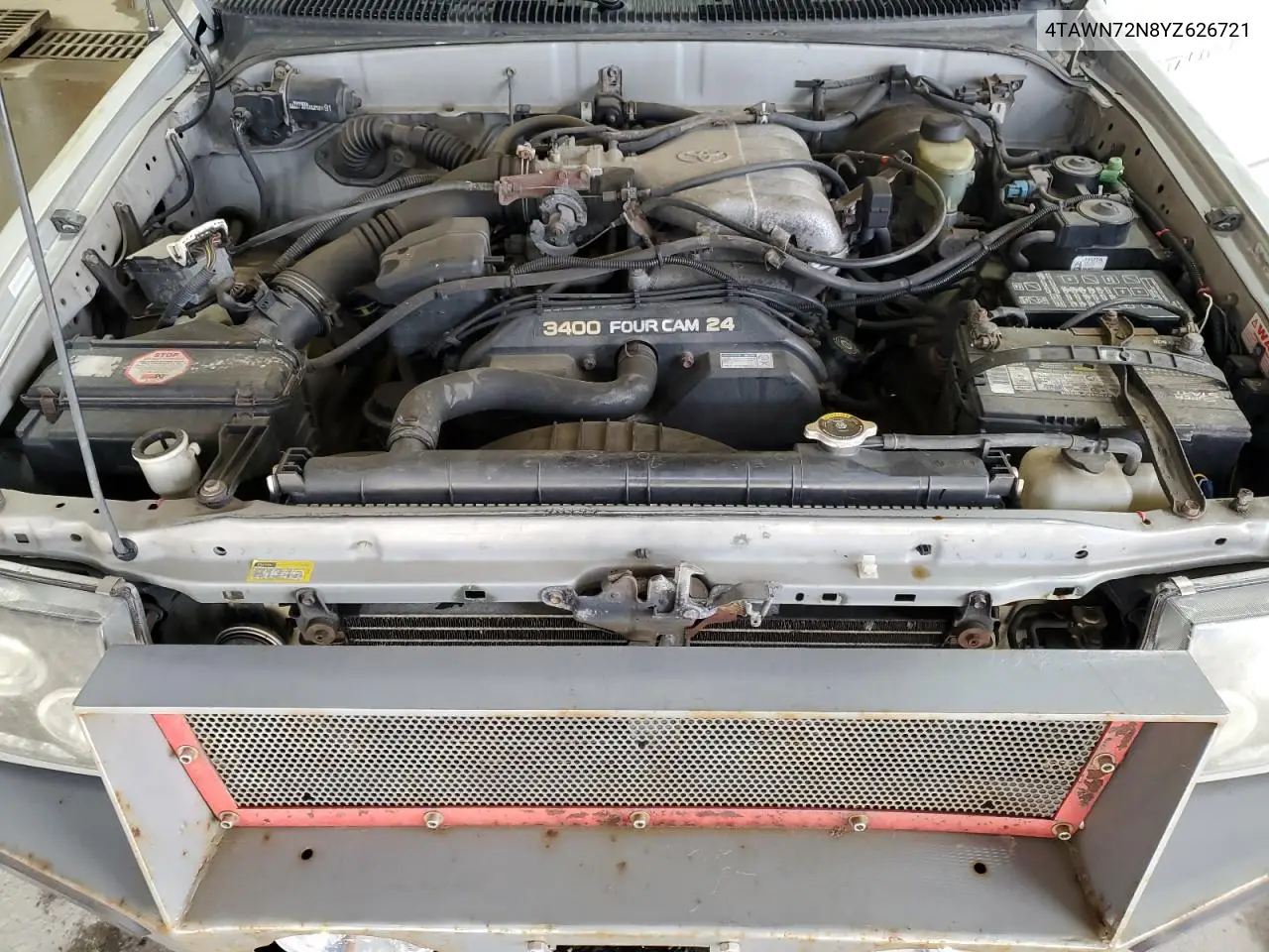 2000 Toyota Tacoma Xtracab VIN: 4TAWN72N8YZ626721 Lot: 57000705