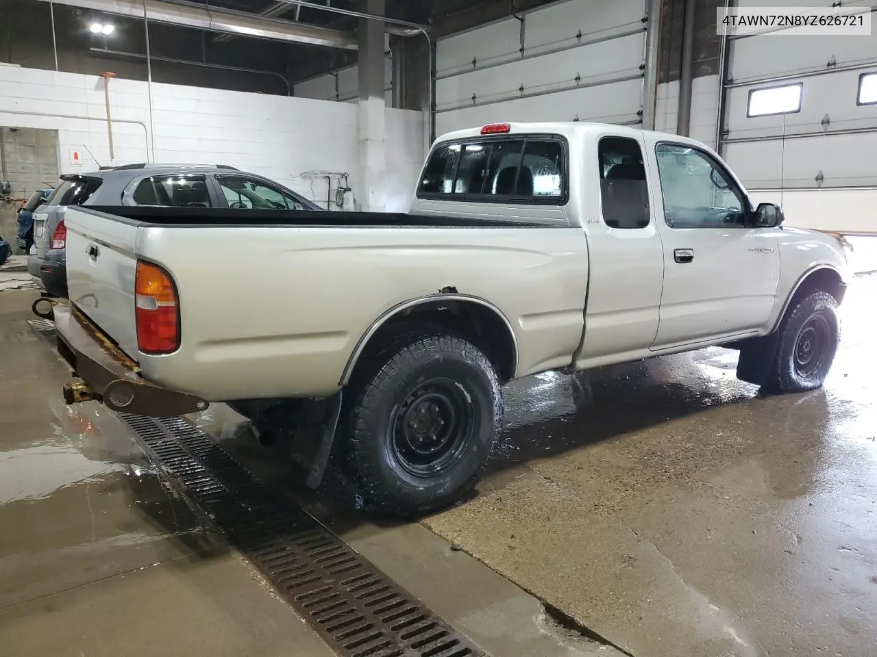 2000 Toyota Tacoma Xtracab VIN: 4TAWN72N8YZ626721 Lot: 57000705