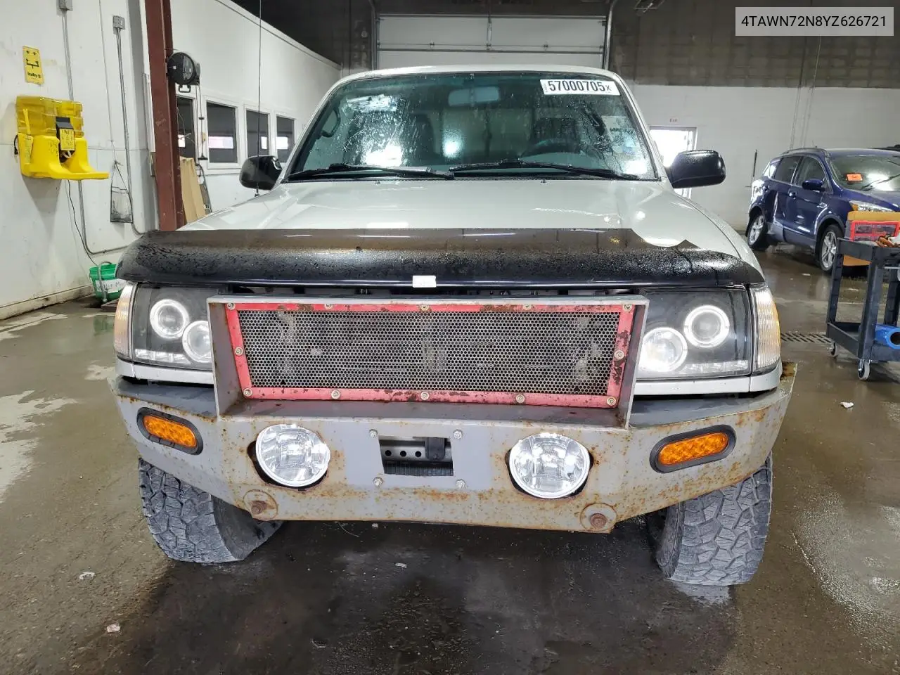 2000 Toyota Tacoma Xtracab VIN: 4TAWN72N8YZ626721 Lot: 57000705
