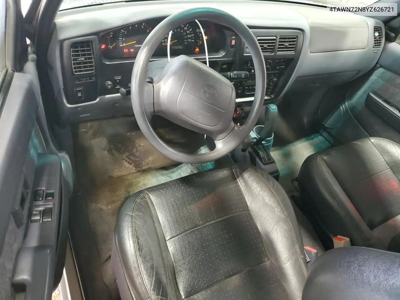 2000 Toyota Tacoma Xtracab VIN: 4TAWN72N8YZ626721 Lot: 57000705