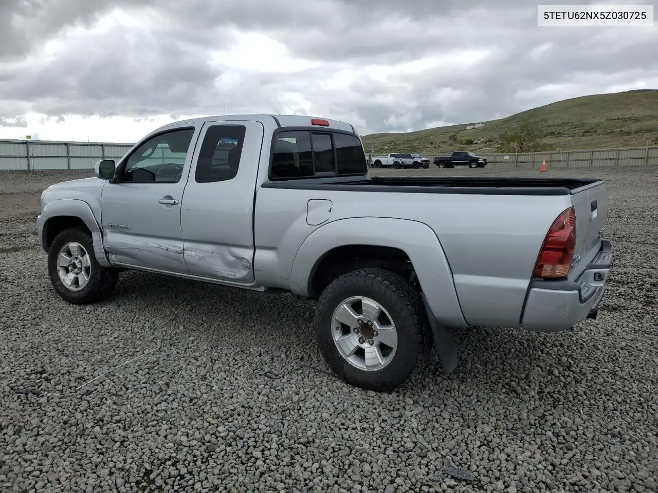 2005 Toyota Tacoma Prerunner Access Cab VIN: 5TETU62NX5Z030725 Lot: 56920335