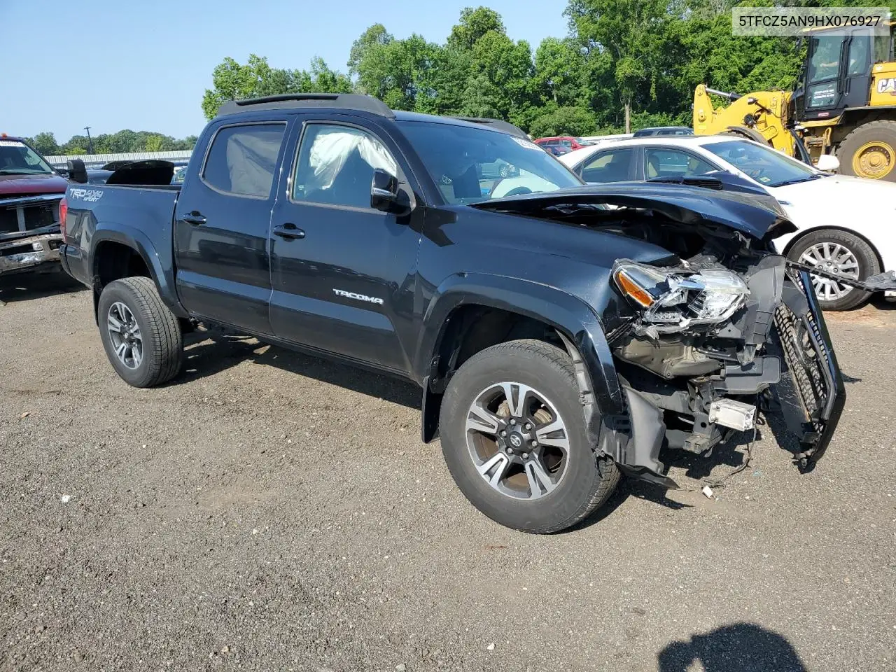 2017 Toyota Tacoma Double Cab VIN: 5TFCZ5AN9HX076927 Lot: 62169365