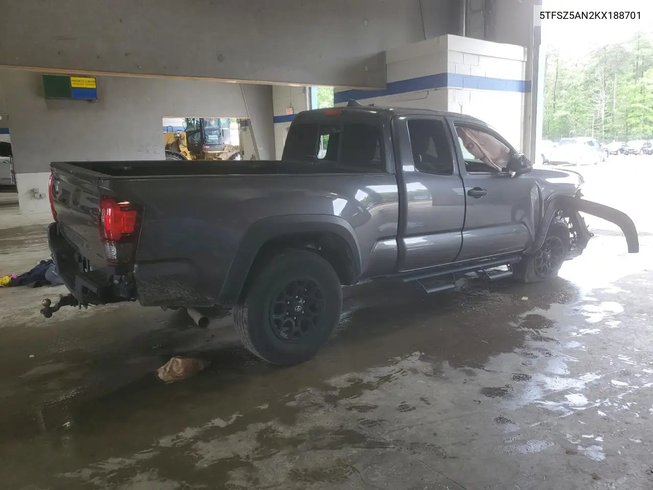 2019 Toyota Tacoma Access Cab VIN: 5TFSZ5AN2KX188701 Lot: 56818125
