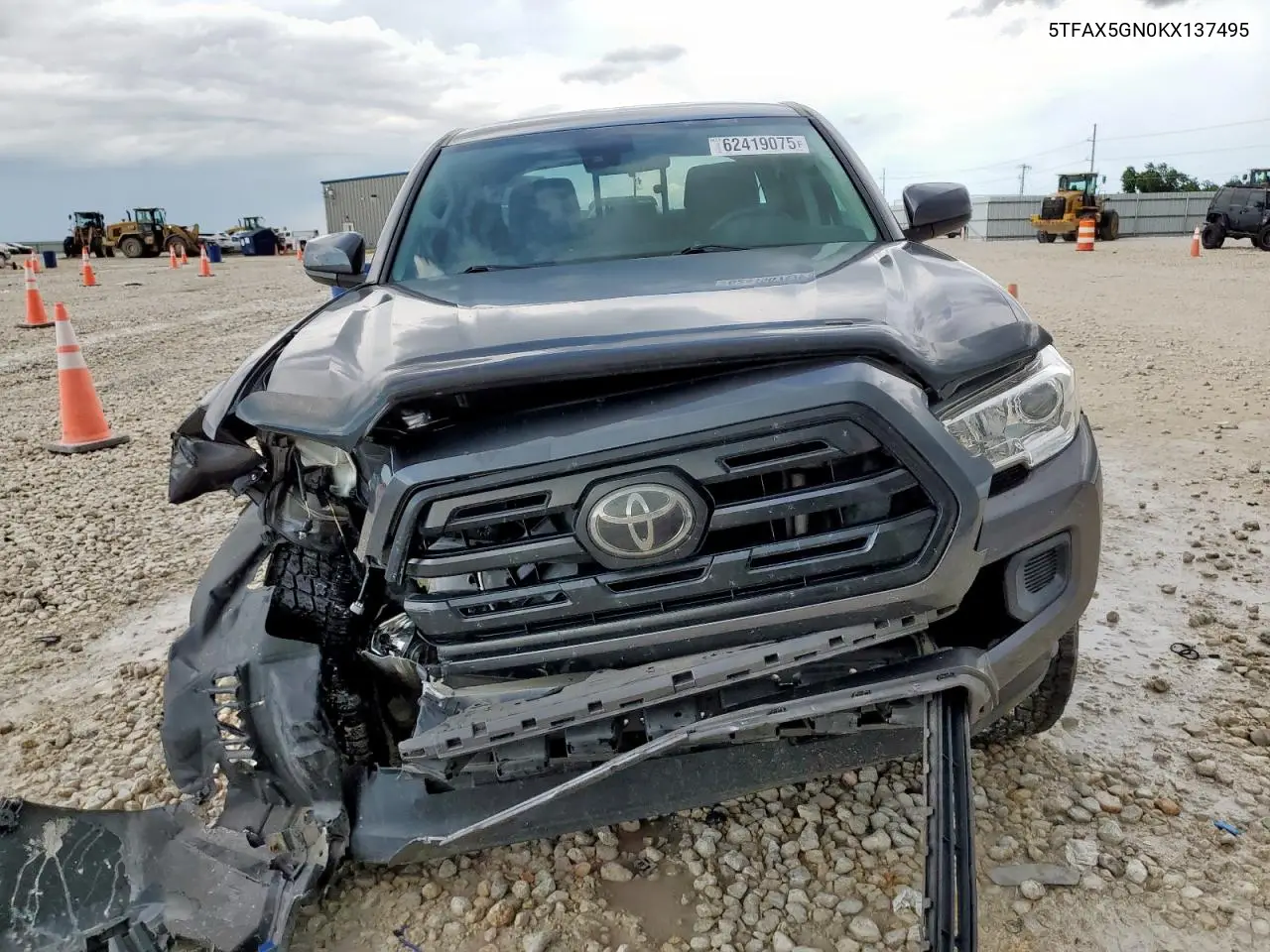 2019 Toyota Tacoma Double Cab VIN: 5TFAX5GN0KX137495 Lot: 62419075
