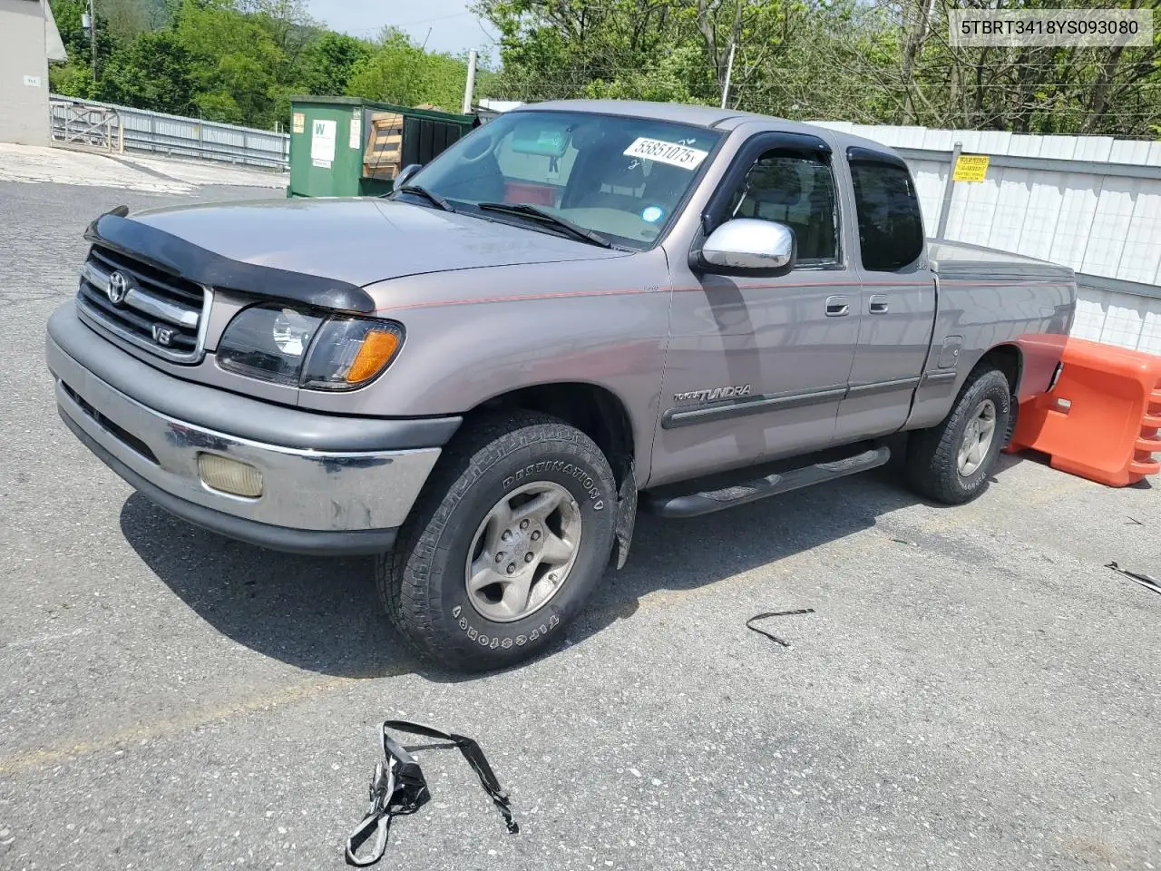 2000 Toyota Tundra Access Cab VIN: 5TBRT3418YS093080 Lot: 55851075