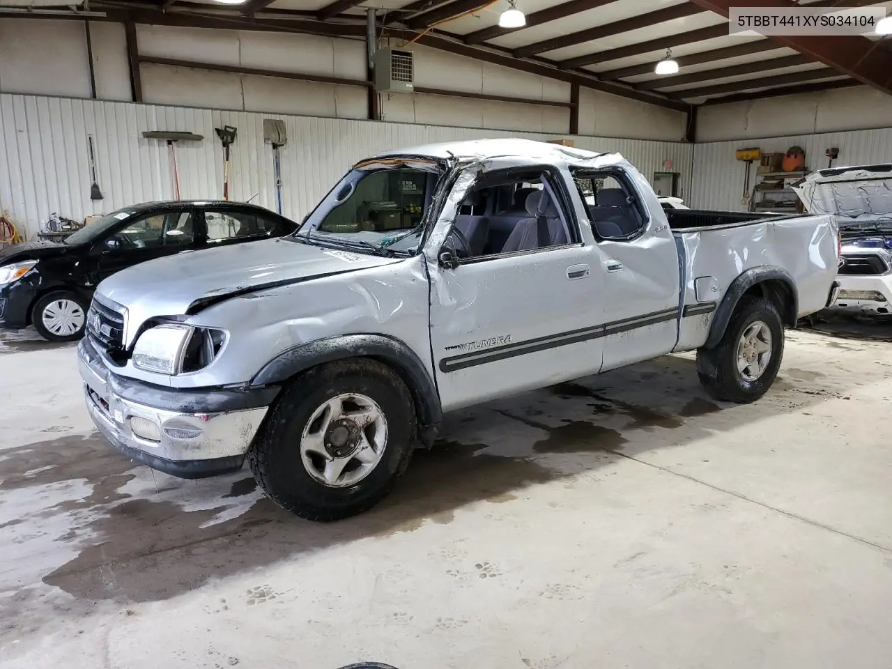2000 Toyota Tundra Access Cab VIN: 5TBBT441XYS034104 Lot: 56074735